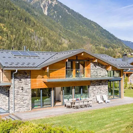 Montana- Year Chalet *