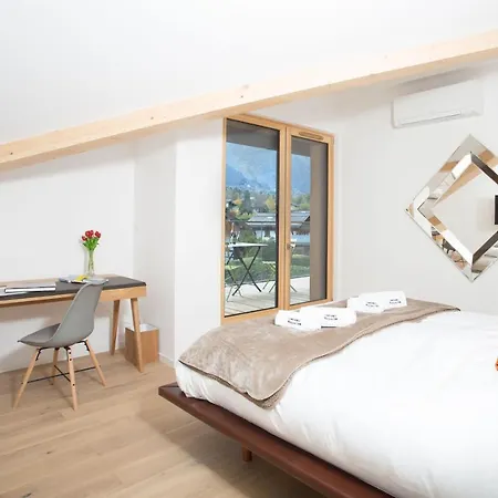 Montana- Year Chalet *
