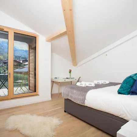 Chalet Montana- Year Chamonix